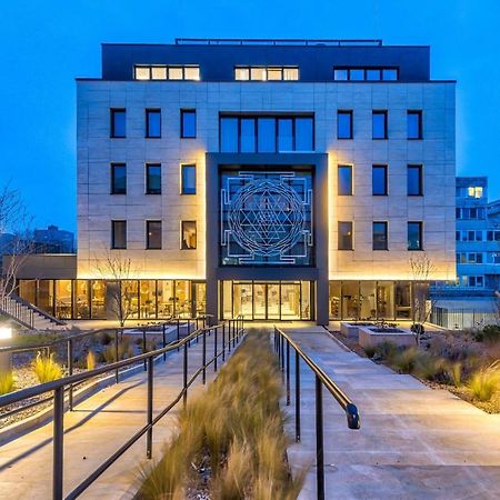 Raj Zdravia Hotel Bratislava Luaran gambar