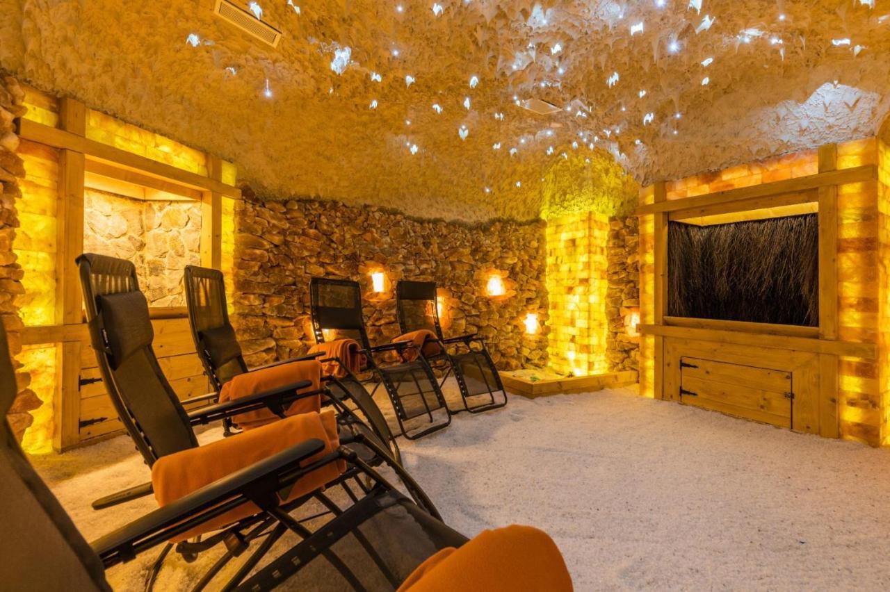 Raj Zdravia Hotel Bratislava Luaran gambar