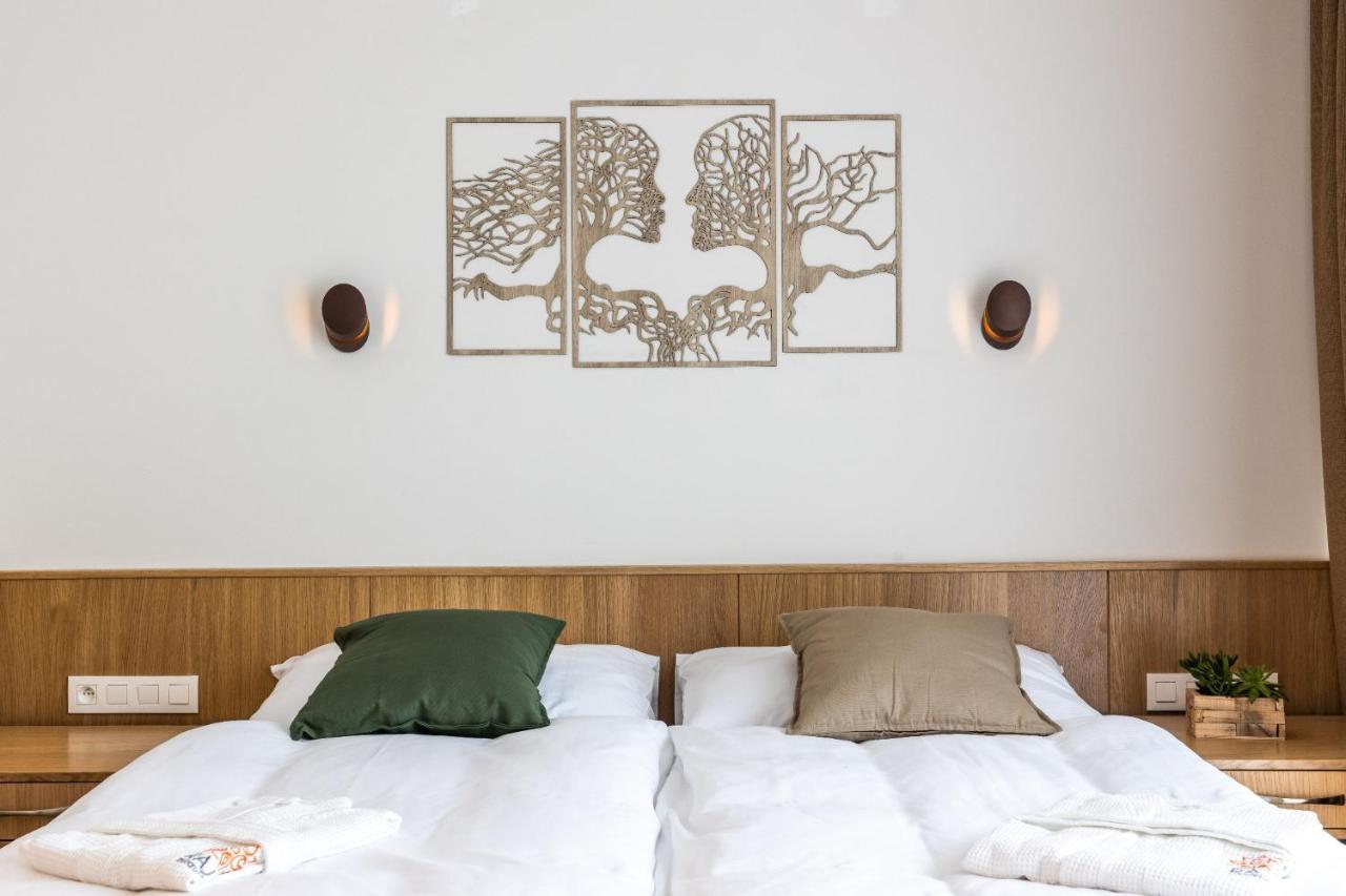 Raj Zdravia Hotel Bratislava Luaran gambar