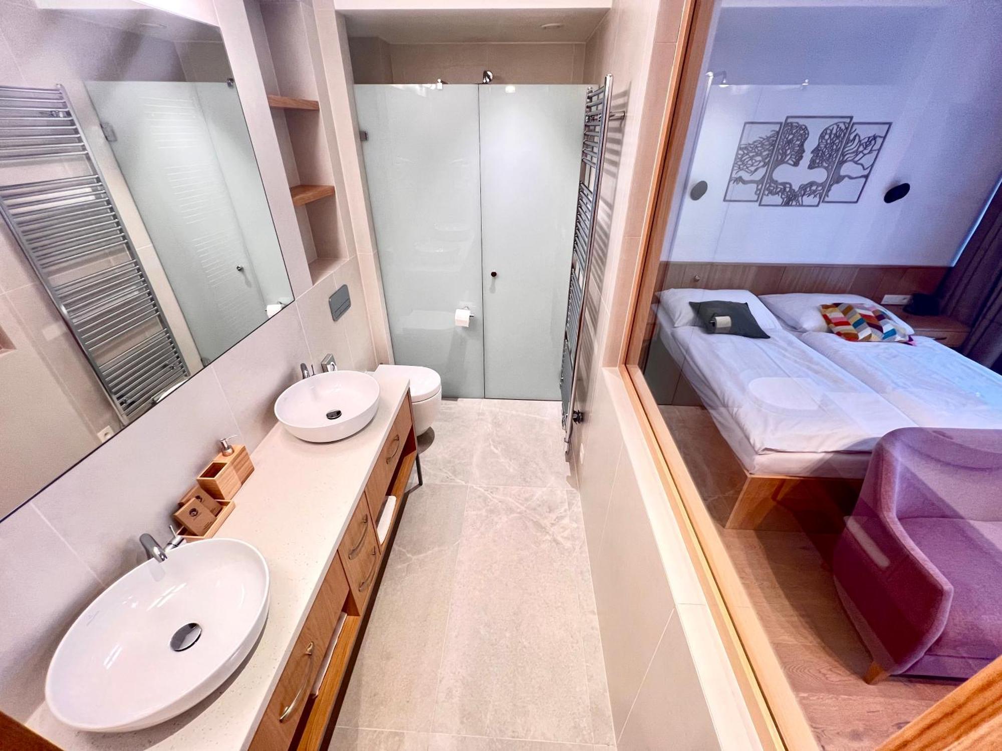 Raj Zdravia Hotel Bratislava Luaran gambar